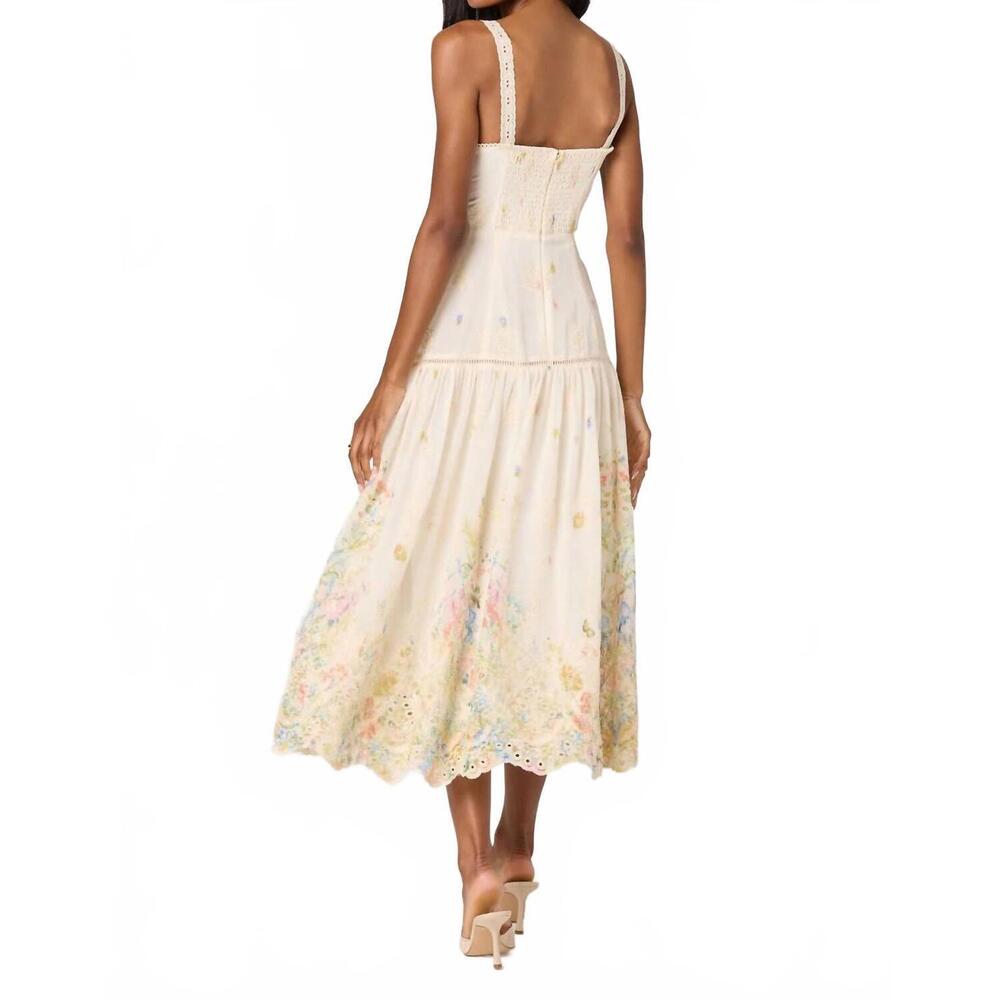 NEW ASTR pellagia floral dress in cream - Picture 4 of 6
